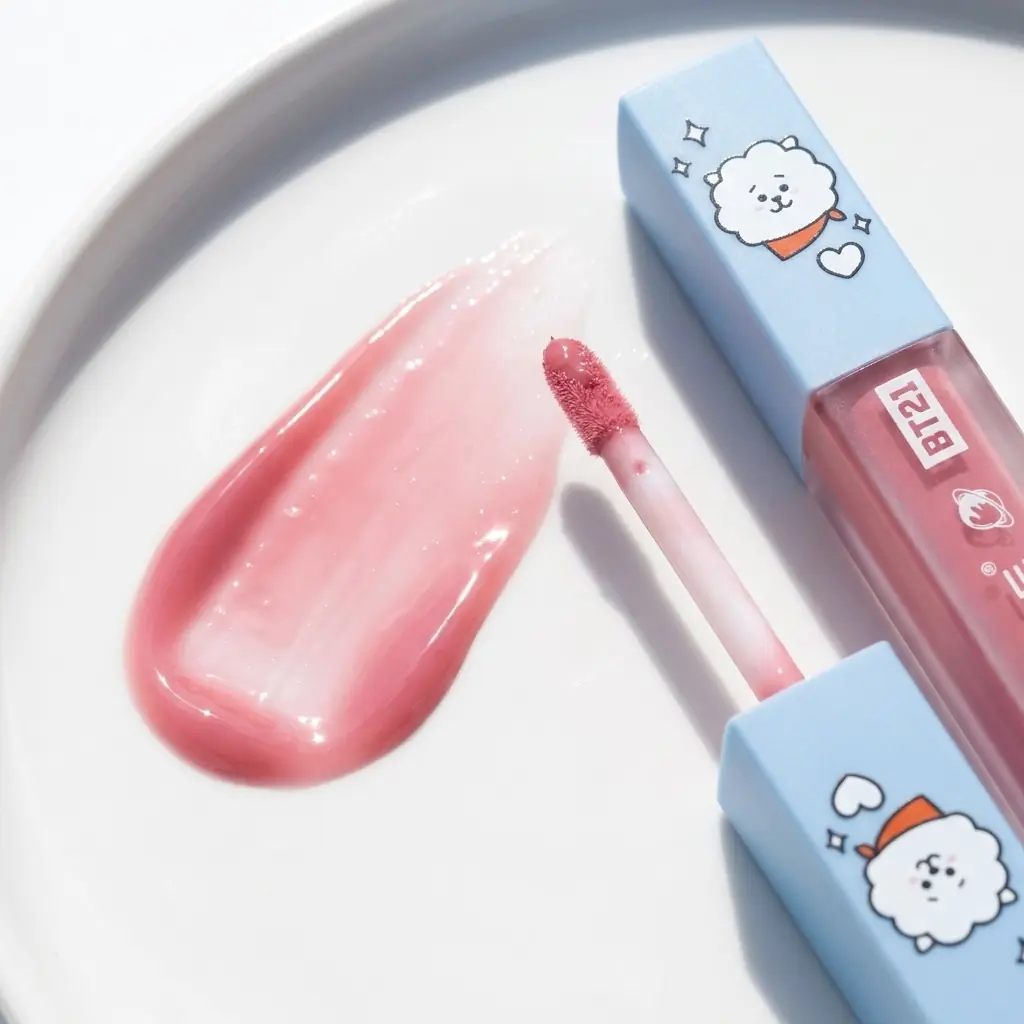 The Creme Shop BT21 Universtain Lip Tint — Hafif su gibi doku