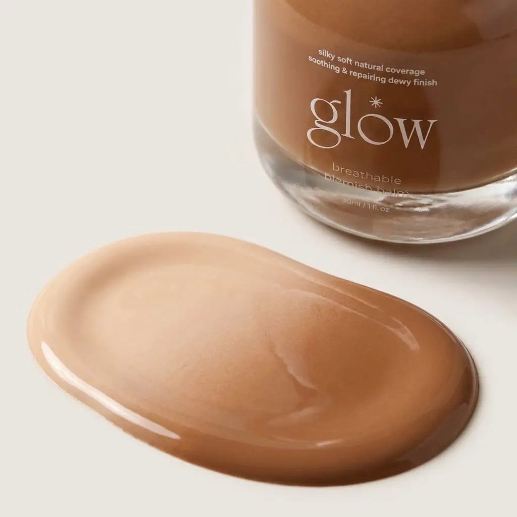 glow Breathable Blemish Balm 30ml — Gün boyu canlı görünüm