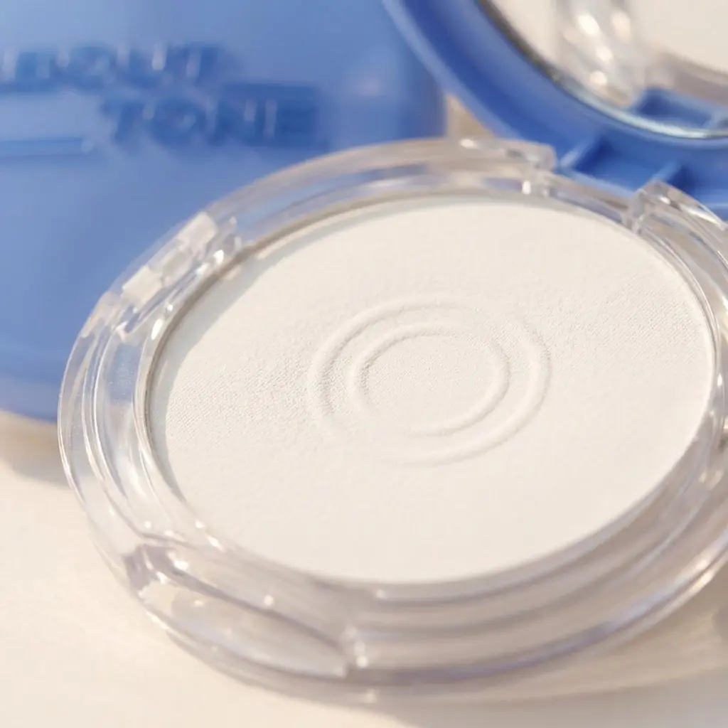 ABOUT TONE Air Fit Powder Pact — Hava gibi hafif doku