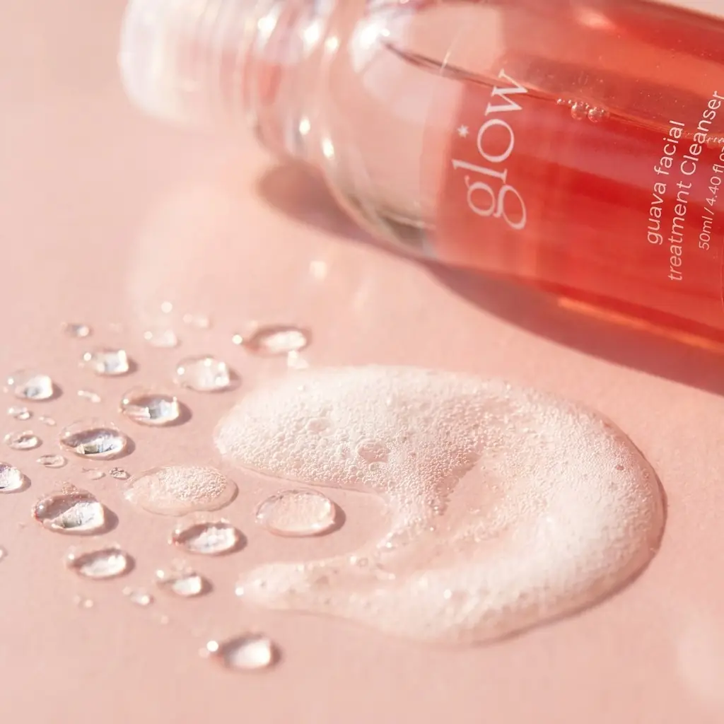 glow Guava Facial Cleanser 190ml — Günlük Temizlik Adımı
